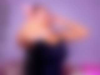 Live cam show with Charlotte - Average on nudelive.tv