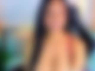 Live-camshow met Charlotte - Average op Camsoda
