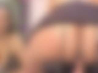 destinyhall1 MILF webcam performer live streaming