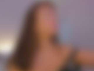 Live cam show with Sowetly - Spanking on Stripli.com