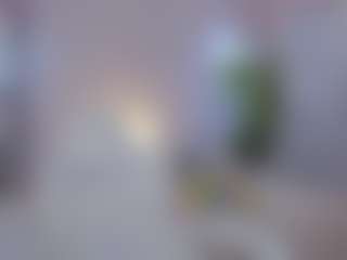 Live cam show with Sowetly - Average on hrnylive.com