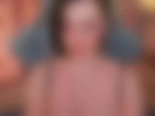 Live cam show with AvaFlower - Bra on SpankPalCams