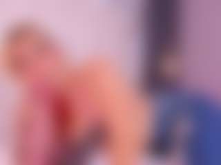 Live cam show with EvaMillins - Domination on Chatstar