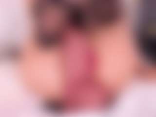 Live cam show with EvaMillins - Body Massage on Camiplay Live