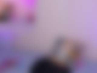 Lila uwu's Live Sex Cam Show
