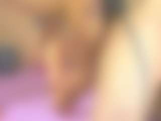 Live cam show with Lunitadiva - Tiny Tits on Streamer API