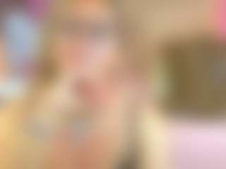 Live cam show with Lunitadiva - HD on Camsoda