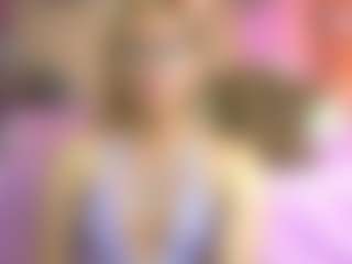 Live cam show with Lunitadiva - Anal Toys on LiveSexCams6