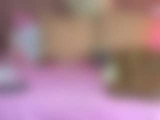Live cam show with Lunitadiva - Small Tits on alttransgirls