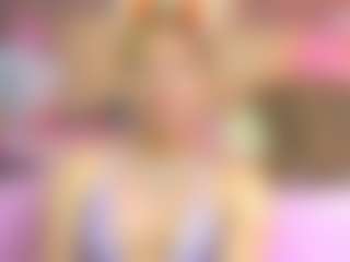 Live cam show with Lunitadiva - Brown Eyes on Camsoda