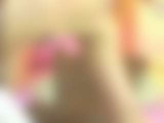 Live cam show with Lunitadiva - Brown Eyes on Camsoda