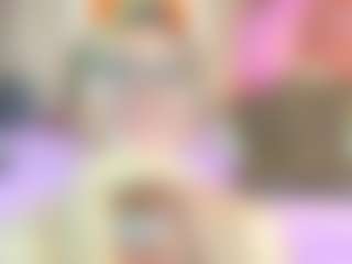 Live cam show with Lunitadiva - Small Tits on Camsoda