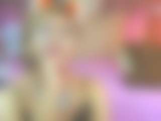 Live cam show with Lunitadiva - Average on xxxlivecams.org