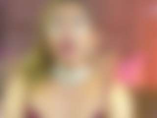 Live cam show with Lunitadiva - Dirty Talk on Camsoda