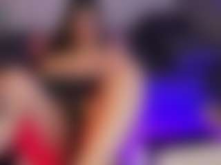 Live cam show with Valen - Spanish Teen (18+) on Camsoda | colombia
