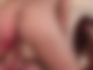 candyy-bella's Live Sex Cam Show