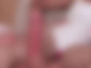 candyy-bella's Live Sex Cam Show