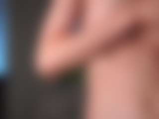 Live cam show with MoireHarbold - Camel Toe on pussylord.com