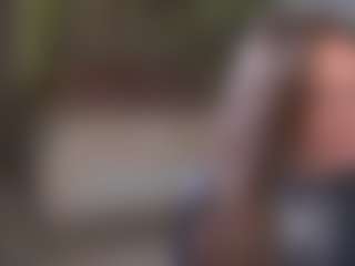 MoireHarbold's Live Sex Cam Show