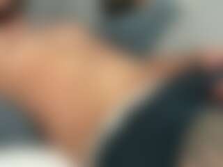 Live cam show with tianfortis1 - No Smoking on Camsoda