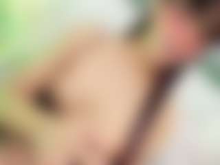 Live cam show with fanny-leah - Smoking on slutload