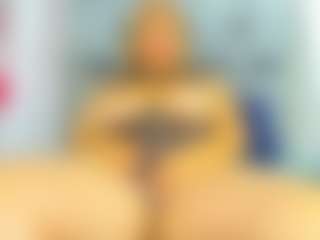 Live cam show with milfhornyy99 - Blonde Hair Middle Aged on fapnchat