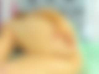 milfhornyy99's Live Sex Cam Show