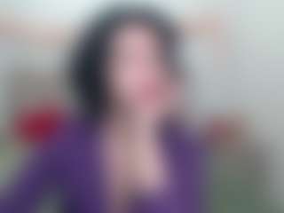 Live cam show with CameronEnns - Black Petite on livesuperchat.net