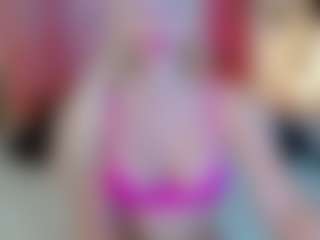Live cam show with EVA-ROSS6 - New Blowjob on Camsoda