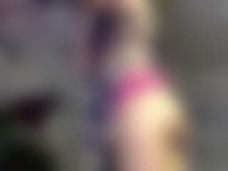 SissyTrixiee's Live Sex Cam Show