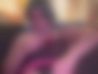 Live cam show with SissyTrixiee - Self Suck on iamadamtest123.com