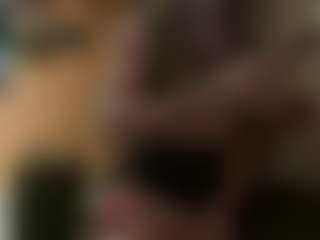 Live cam show with SissyTrixiee - Self Suck on wildcum.com