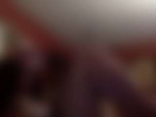Show in cam erotica live di SissyTrixiee