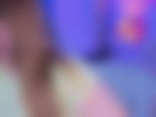 Live cam show with AshleyJonse - Smoking on liverealitysex.com