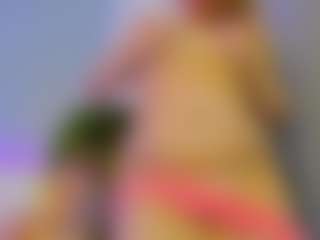 Live cam show with AshleyJonse - Average on hotwifechat.live