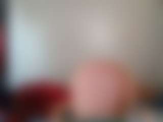 Live cam show with Icecream1314 - Brunette Hair on Camsoda
