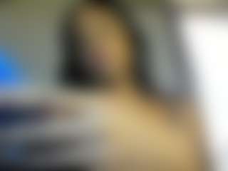 Xia-Ebonyts's Live Sex Cam Show