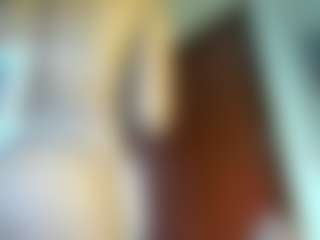 Xia-Ebonyts's Live Sex Cam Show
