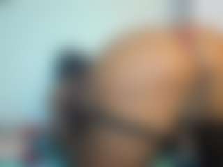 Xia-Ebonyts's Live Sex Cam Show