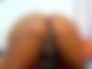 Xia-Ebonyts's Live Sex Cam Show