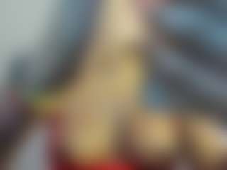 Xia-Ebonyts's Live Sex Cam Show