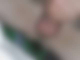 geewizzdawg's Live Sex Cam Show