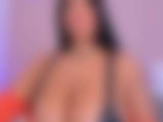 tatii-moon's Live Sex Cam Show