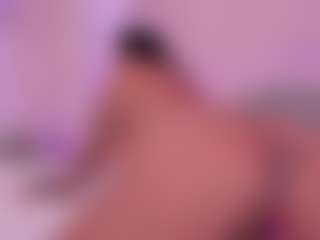 tatii-moon's Live Sex Cam Show