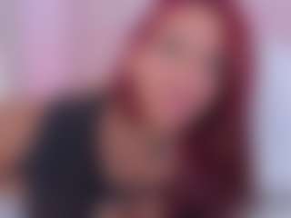 tatii-moon's Live Sex Cam Show