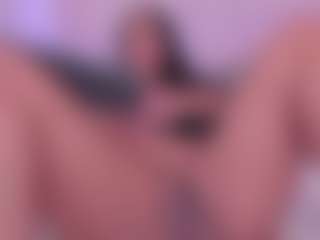 tatii-moon's Live Sex Cam Show