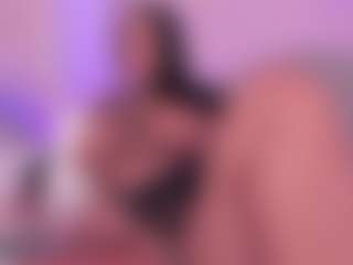 Live cam show with tatii-moon - Flashing on crypto-cams