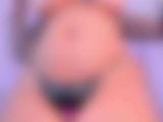 tatii-moon's Live Sex Cam Show