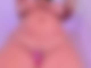 Live cam show with tatii-moon - Ass Bouncing on eurowanks.com
