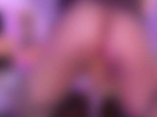 Dolly-Mae's Live Sex Cam Show